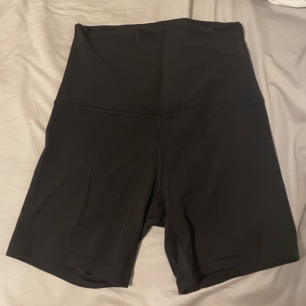Black Lululemon Align High-Rise Shorts 6”
